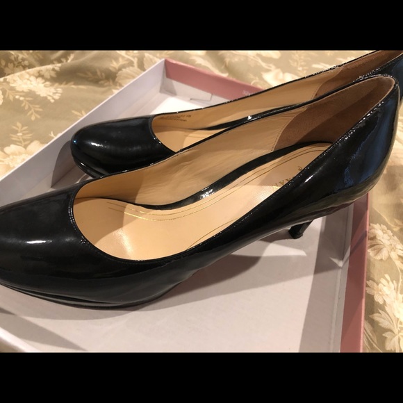 Authentic Cole Haan with Nike Air Heels - Picture 3 of 3